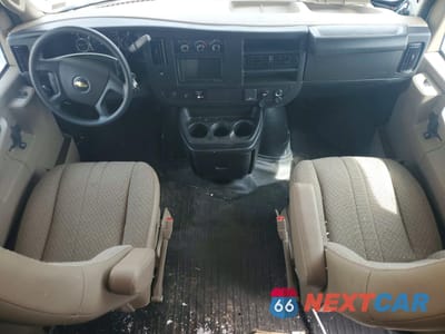 Zdjęcie 8 z 13 samochodu: 2023 CHEVROLET EXPRESS RV VIN:1GB3GSC74P1116890 - miniatura