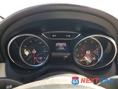 Zdjęcie 9 z 11 samochodu: 2019 MERCEDES-BENZ CLA 250 VIN:WDDSJ4EBXKN709022 - miniatura