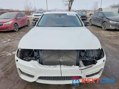 Piąte zdjęcie samochodu w środku: 2014 BMW 328 XI VIN:WBA3B3G54ENR82598 - miniatura