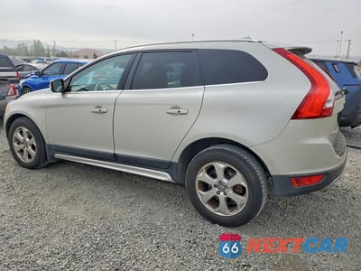Drugie zdjęcie samochodu z przodu: 2013 VOLVO XC60 3.2 VIN:YV4952DL2D2381964 - miniatura