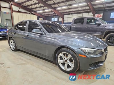 Czwarte zdjęcie samochodu z boku: 2013 BMW 328 XI SULEV VIN:WBA3B5C50DP539093 - miniatura