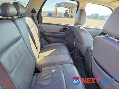 Zdjęcie 10 z 12 samochodu: 2006 FORD ESCAPE XLT VIN:1FMYU93126KB07933 - miniatura