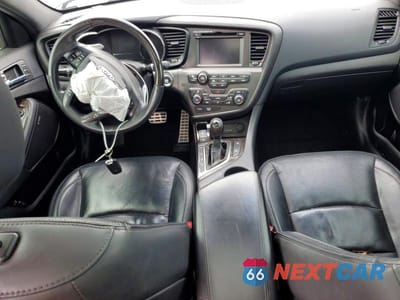 Zdjęcie 8 z 12 samochodu: 2013 KIA OPTIMA SX VIN:5XXGR4A60DG111490 - miniatura