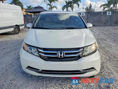 Piąte zdjęcie samochodu w środku: 2016 HONDA ODYSSEY EXL VIN:5FNRL5H6XGB008249 - miniatura