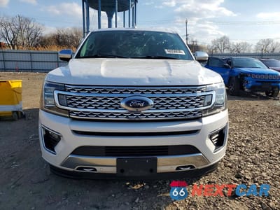 Piąte zdjęcie samochodu w środku: 2018 FORD EXPEDITION MAX PLATINUM VIN:1FMJK1MT2JEA17164 - miniatura