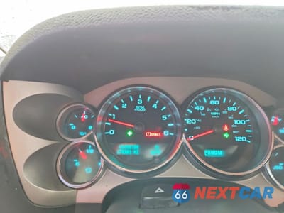 Zdjęcie 9 z 12 samochodu: 2011 CHEVROLET SILVERADO K1500 LT VIN:3GCPKSE37BG386745 - miniatura