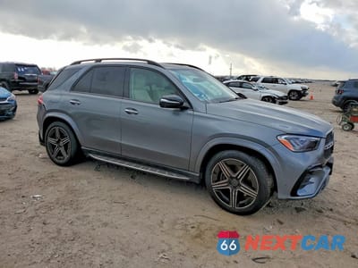 Czwarte zdjęcie samochodu z boku: 2026 MERCEDES-BENZ GLE 450 4MATIC VIN:4JGFB5KB4TB517791 - miniatura