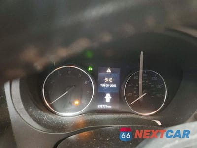 Zdjęcie 9 z 13 samochodu: 2017 MITSUBISHI OUTLANDER ES VIN:JA4AZ2A32HZ069725 - miniatura