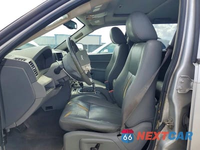 Zdjęcie 7 z 13 samochodu: 2005 JEEP GRAND CHEROKEE LAREDO VIN:1J4HS48N05C569113 - miniatura