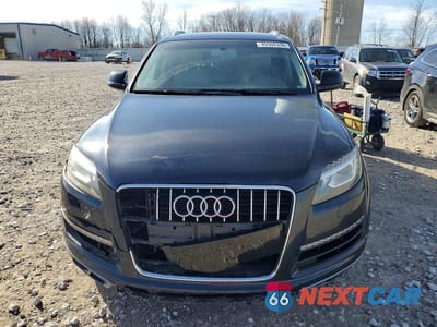 Piąte zdjęcie samochodu w środku: 2011 AUDI Q7 PREMIUM PLUS VIN:WA1LGAFEXBD002085 - miniatura
