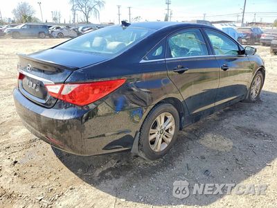 Trzecie zdjęcie samochodu z tyłu: 2013 HYUNDAI SONATA GLS VIN:5NPEB4AC3DH571104 - miniatura