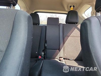 Zdjęcie 10 z 13 samochodu: 2015 TOYOTA RAV4 LE VIN:JTMBFREV9FJ043545 - miniatura