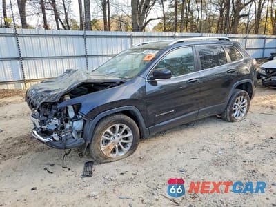 2019 JEEP CHEROKEE LATITUDE 1C4PJLCB0KD134481 - główne zdjęcie licytacji z USA - miniatura