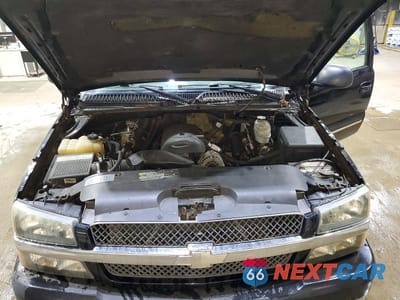 Zdjęcie 11 z 12 samochodu: 2004 CHEVROLET SILVERADO K2500 HEAVY DUTY VIN:1GCHK24U44E130698 - miniatura