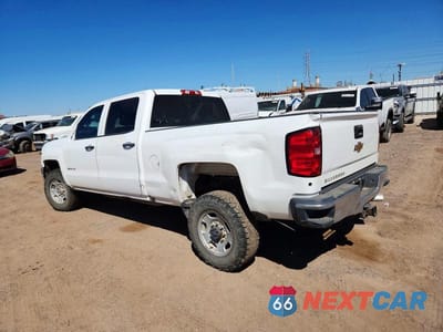 Trzecie zdjęcie samochodu z tyłu: 2019 CHEVROLET SILVERADO 2500HD 4WD 6.6L V8 TDSL VIN:1GC1KREY7KF114126 - miniatura
