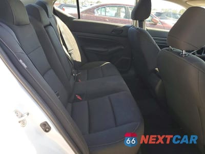 Zdjęcie 10 z 12 samochodu: 2023 NISSAN ALTIMA 2.5 S VIN:1N4BL4BV8PN315891 - miniatura