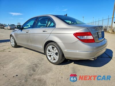 Drugie zdjęcie samochodu z przodu: 2009 MERCEDES-BENZ C 300 VIN:WDDGF54X59R074255 - miniatura