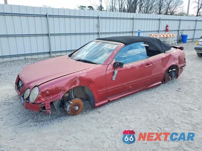 2000 MERCEDES-BENZ CLK 430 WDBLK70G4YT043830 - główne zdjęcie licytacji z USA - miniatura