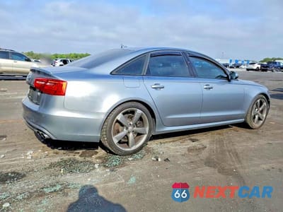 Trzecie zdjęcie samochodu z tyłu: 2014 AUDI S6 VIN:WAUF2AFC1EN078001 - miniatura