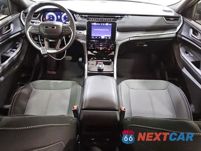 Zdjęcie 8 z 12 samochodu: 2025 JEEP GRAND CHEROKEE LAREDO VIN:1C4RJHAG5SC298206 - miniatura