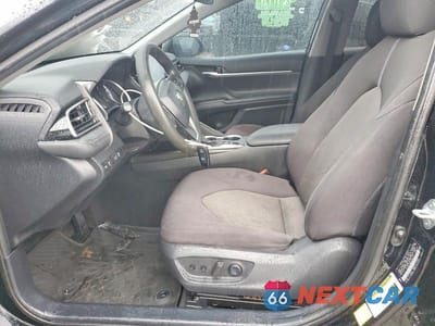 Zdjęcie 13 z 24 samochodu: 2022 TOYOTA CAMRY HYBRID LE VIN:4T1C31AK8NU589417 - miniatura