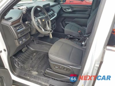 Zdjęcie 7 z 13 samochodu: 2022 CHEVROLET TAHOE C1500 VIN:1GNSCLED9NR247816 - miniatura