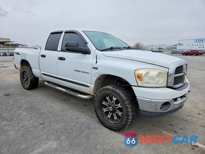 Czwarte zdjęcie samochodu z boku: 2007 DODGE RAM 1500 ST VIN:1D7HU18227S273299 - miniatura
