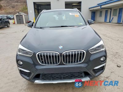 Piąte zdjęcie samochodu w środku: 2017 BMW X1 XDRIVE28I VIN:WBXHT3Z36H4A54664 - miniatura