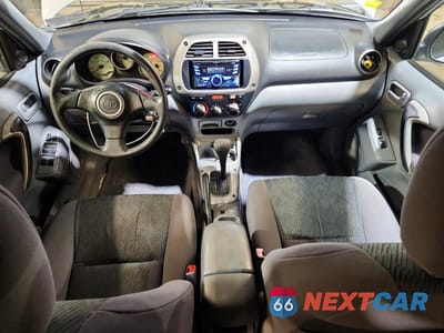 Zdjęcie 8 z 12 samochodu: 2001 TOYOTA RAV4 BASE VIN:JTEGH20V610010043 - miniatura