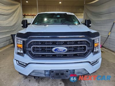 Piąte zdjęcie samochodu w środku: 2021 FORD F150 SUPERCREW VIN:1FTFW1E57MKD67796 - miniatura