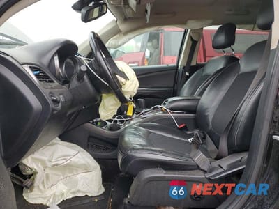 Zdjęcie 7 z 13 samochodu: 2019 DODGE JOURNEY CROSSROAD VIN:3C4PDCGG1KT783150 - miniatura