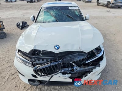 Piąte zdjęcie samochodu w środku: 2020 BMW 330XI VIN:3MW5R7J0XL8B10385 - miniatura