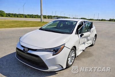 Drugie zdjęcie samochodu z przodu: 2024 TOYOTA COROLLA LE VIN:5YFB4MDE1RP115476 - miniatura