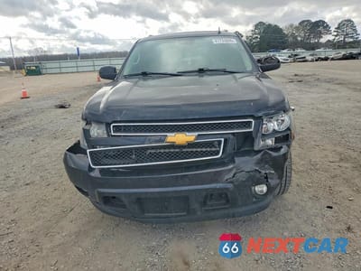 Piąte zdjęcie samochodu w środku: 2012 CHEVROLET SUBURBAN C1500 LT VIN:1GNSCJE09CR135225 - miniatura