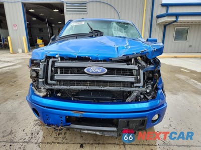 Piąte zdjęcie samochodu w środku: 2013 FORD F150 SUPERCREW VIN:1FTFW1ET1DKG27544 - miniatura