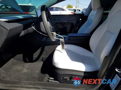 Zdjęcie 7 z 12 samochodu: 2024 TESLA MODEL 3 VIN:5YJ3E1EB5RF762009 - miniatura