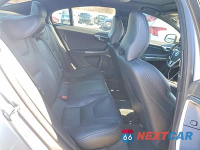 Zdjęcie 10 z 12 samochodu: 2016 VOLVO S60 PREMIER VIN:YV1612TK7G2404518 - miniatura