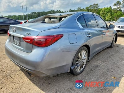 Trzecie zdjęcie samochodu z tyłu: 2020 INFINITI Q50 3.0T LUXE VIN:JN1EV7AP0LM200243 - miniatura