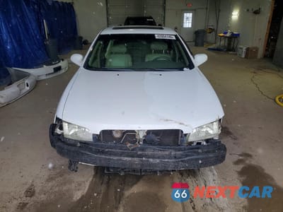 Piąte zdjęcie samochodu w środku: 1998 NISSAN ALTIMA XE VIN:1N4DL01D4WC214917 - miniatura