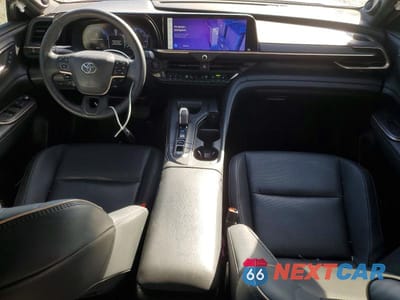 Zdjęcie 8 z 12 samochodu: 2023 TOYOTA CROWN LIMITED VIN:JTDAAAAF5P3009683 - miniatura