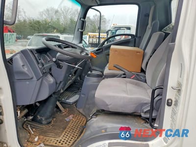 Zdjęcie 7 z 13 samochodu: 2020 ISUZU NRR VIN:JALE5W167L7304921 - miniatura