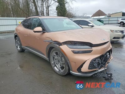 Czwarte zdjęcie samochodu z boku: 2023 GENESIS GV60 PERFORMANCE VIN:KMUKEDTB8PU012525 - miniatura