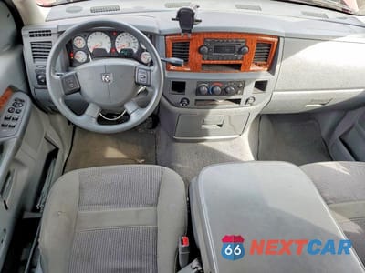 Zdjęcie 8 z 12 samochodu: 2006 DODGE RAM 1500 ST VIN:1D7HA18236S602745 - miniatura