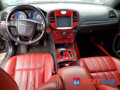Zdjęcie 8 z 12 samochodu: 2014 CHRYSLER 300 S VIN:2C3CCAGG6EH384029 - miniatura