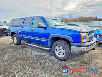 Czwarte zdjęcie samochodu z boku: 2004 CHEVROLET SILVERADO K1500 VIN:2GCEK19T241187464 - miniatura