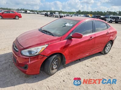 2015 HYUNDAI ACCENT GLS KMHCT4AE3FU916920 - główne zdjęcie licytacji z USA - miniatura