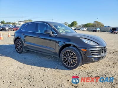 Czwarte zdjęcie samochodu z boku: 2018 PORSCHE MACAN S VIN:WP1AB2A5XJLB35294 - miniatura