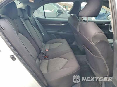 Zdjęcie 10 z 12 samochodu: 2020 TOYOTA CAMRY LE VIN:4T1C11BK7LU007003 - miniatura
