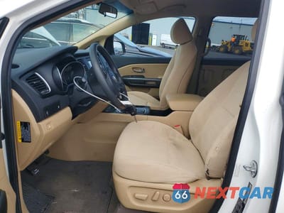 Zdjęcie 7 z 12 samochodu: 2015 KIA SEDONA LX VIN:KNDMB5C12F6066052 - miniatura