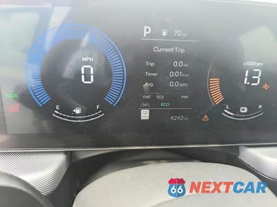 Zdjęcie 8 z 12 samochodu: 2026 HYUNDAI SONATA HYBRID BLUE VIN:KMHL24JJ2TA141684 - miniatura